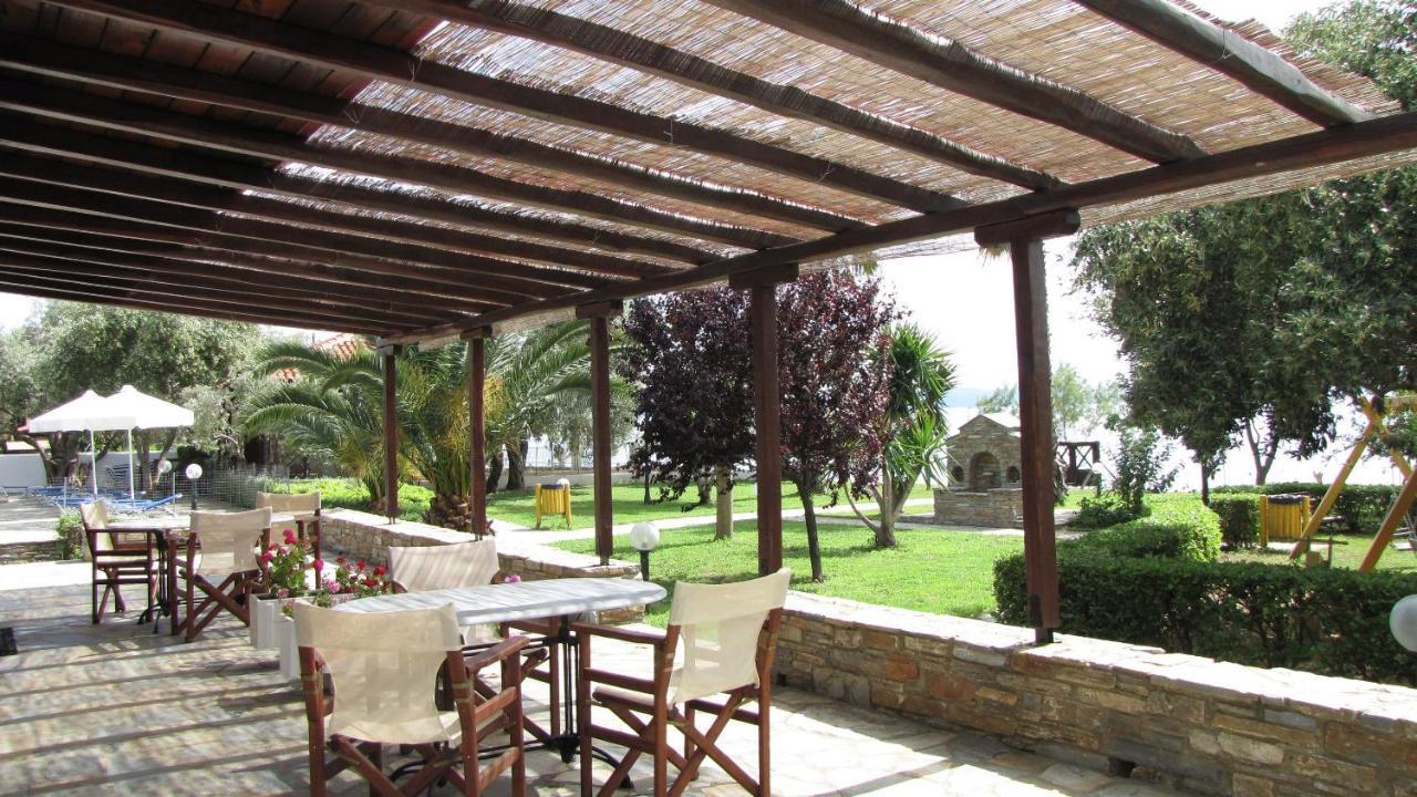Razi Beach Lefokastro Exterior foto