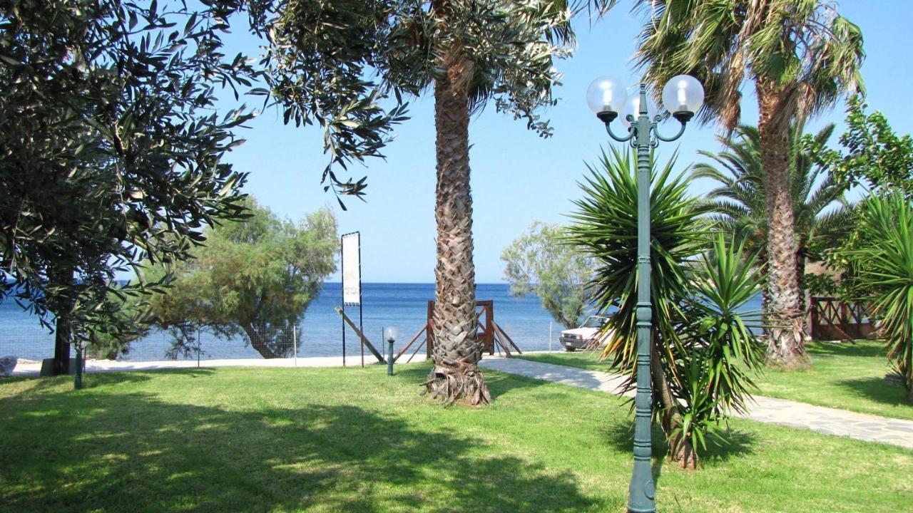 Razi Beach Lefokastro Exterior foto