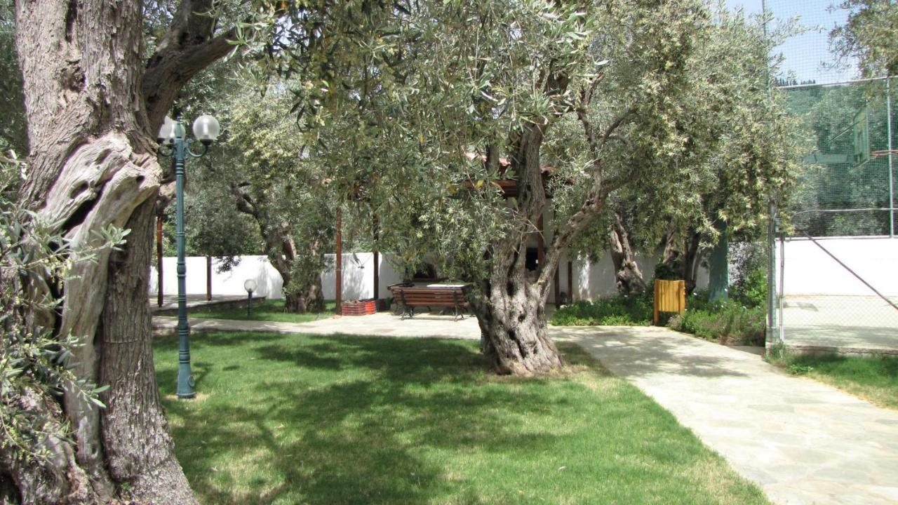 Razi Beach Lefokastro Exterior foto