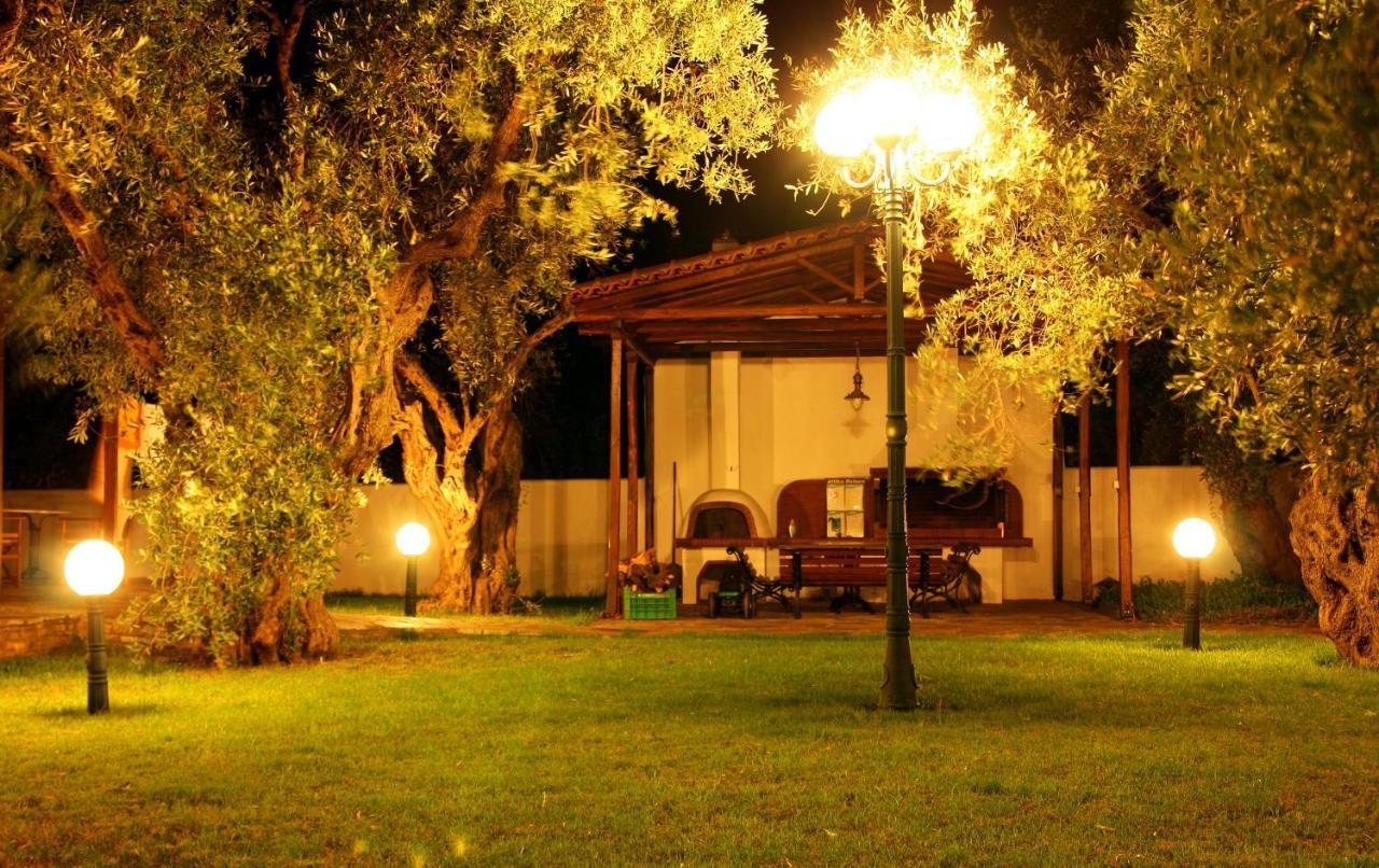 Razi Beach Lefokastro Exterior foto