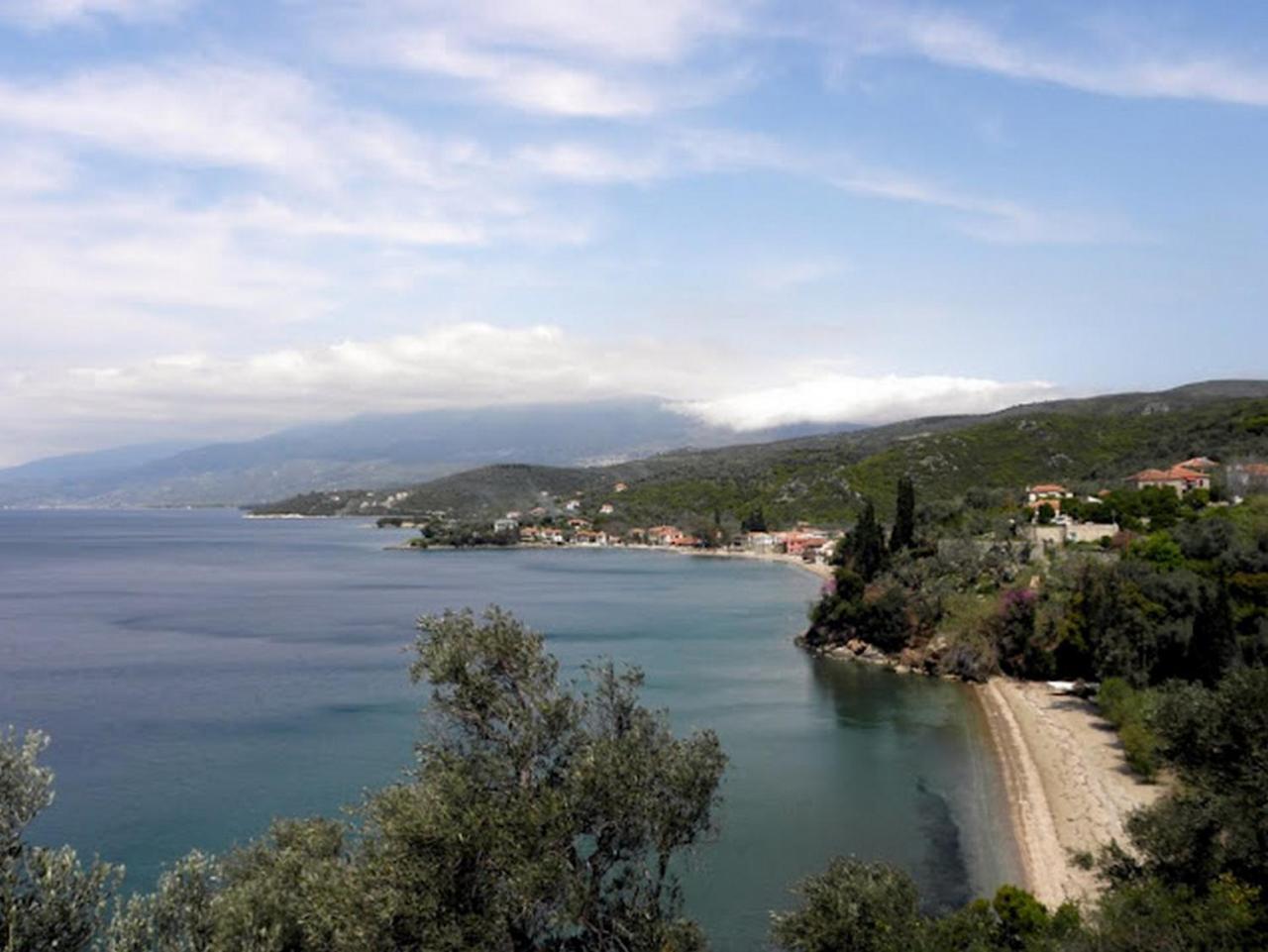 Razi Beach Lefokastro Exterior foto
