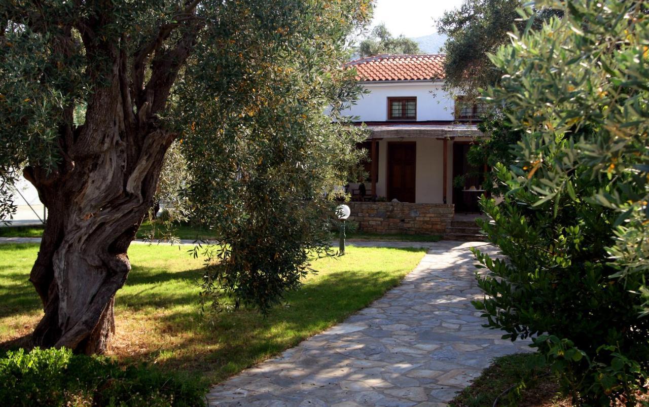 Razi Beach Lefokastro Exterior foto