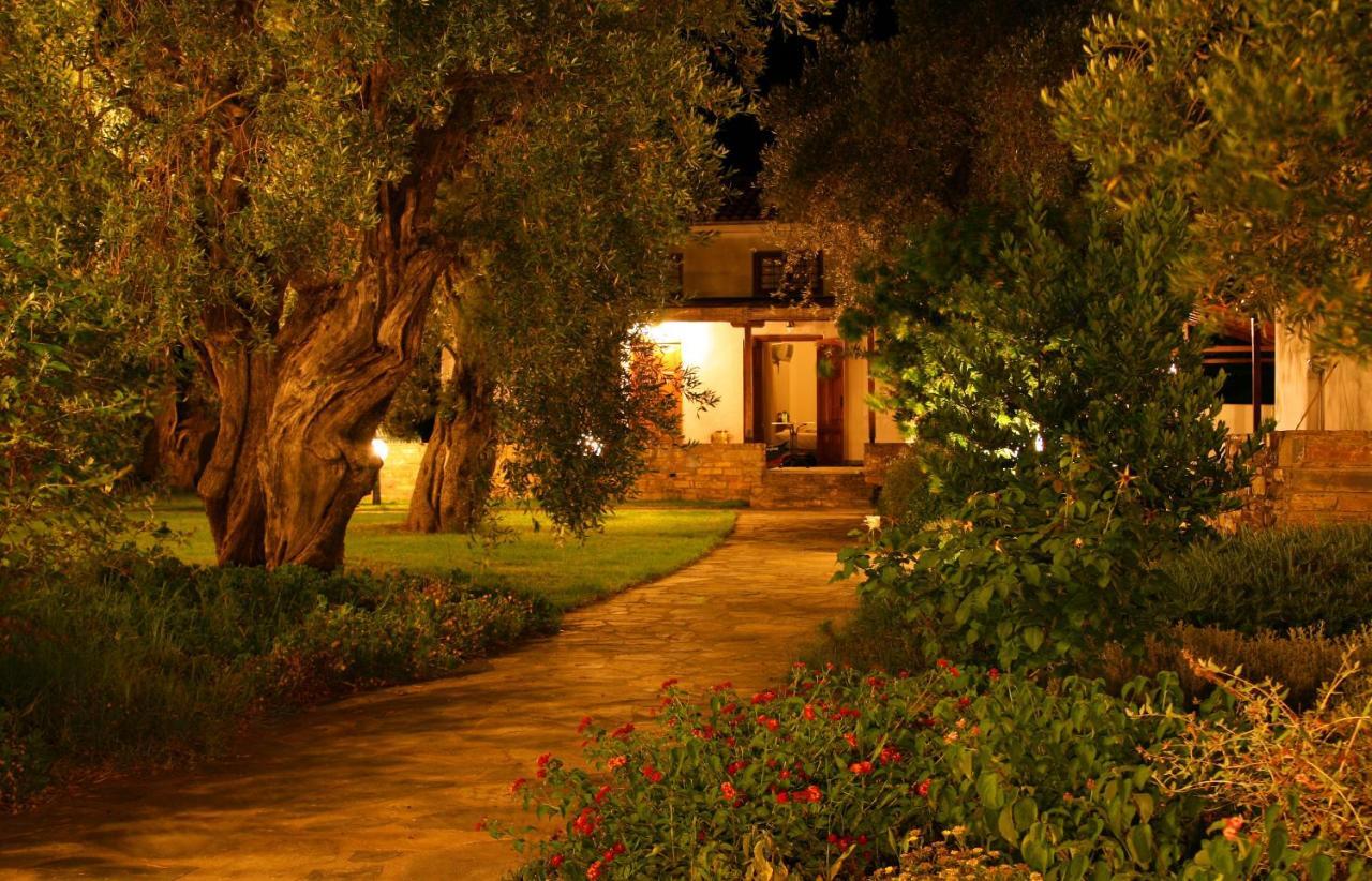 Razi Beach Lefokastro Exterior foto